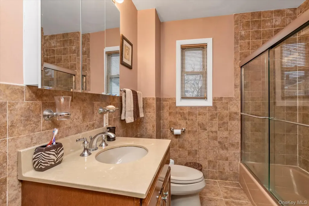 87 Powell Avenue Merrick NY 11566