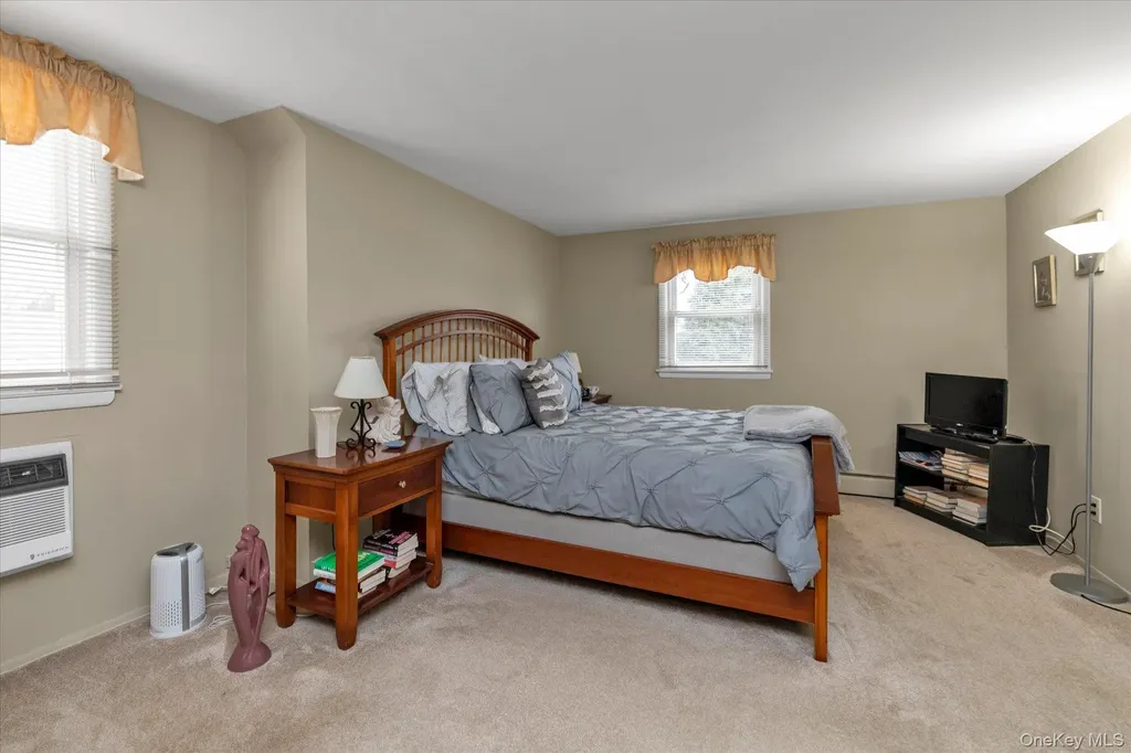 87 Powell Avenue Merrick NY 11566
