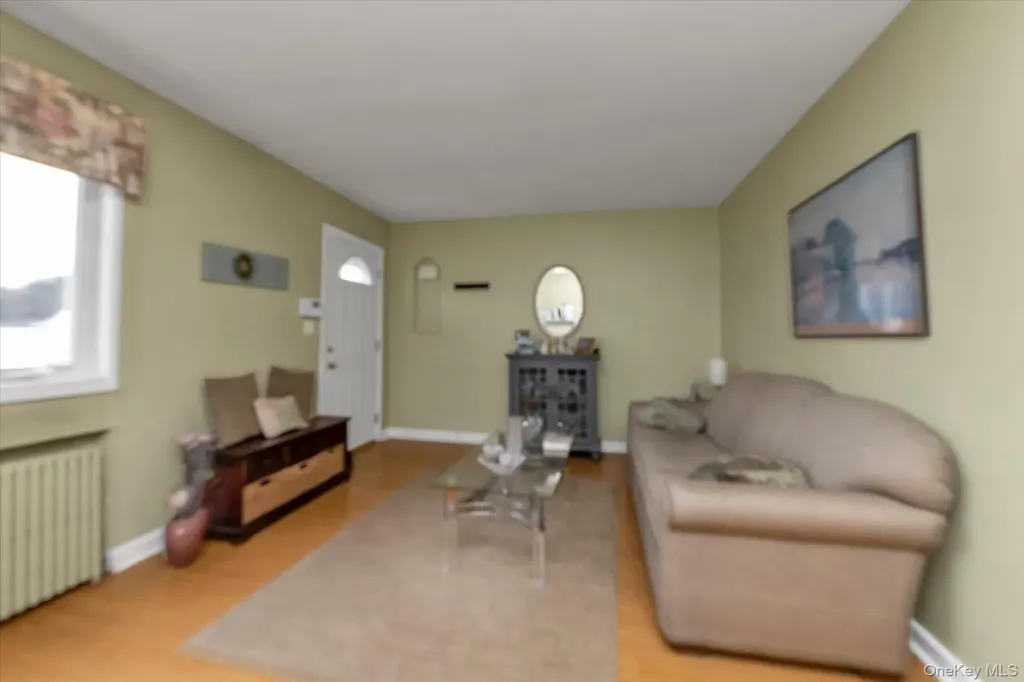 87 Powell Avenue Merrick NY 11566