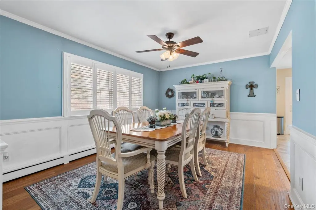 32 Branch Drive Smithtown NY 11787