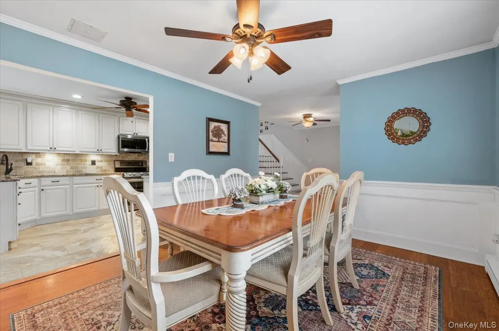 32 Branch Drive Smithtown NY 11787