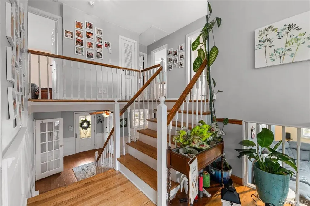 32 Branch Drive Smithtown NY 11787
