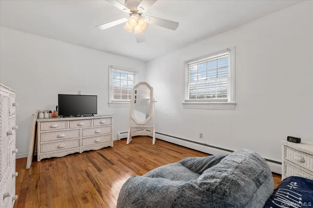32 Branch Drive Smithtown NY 11787
