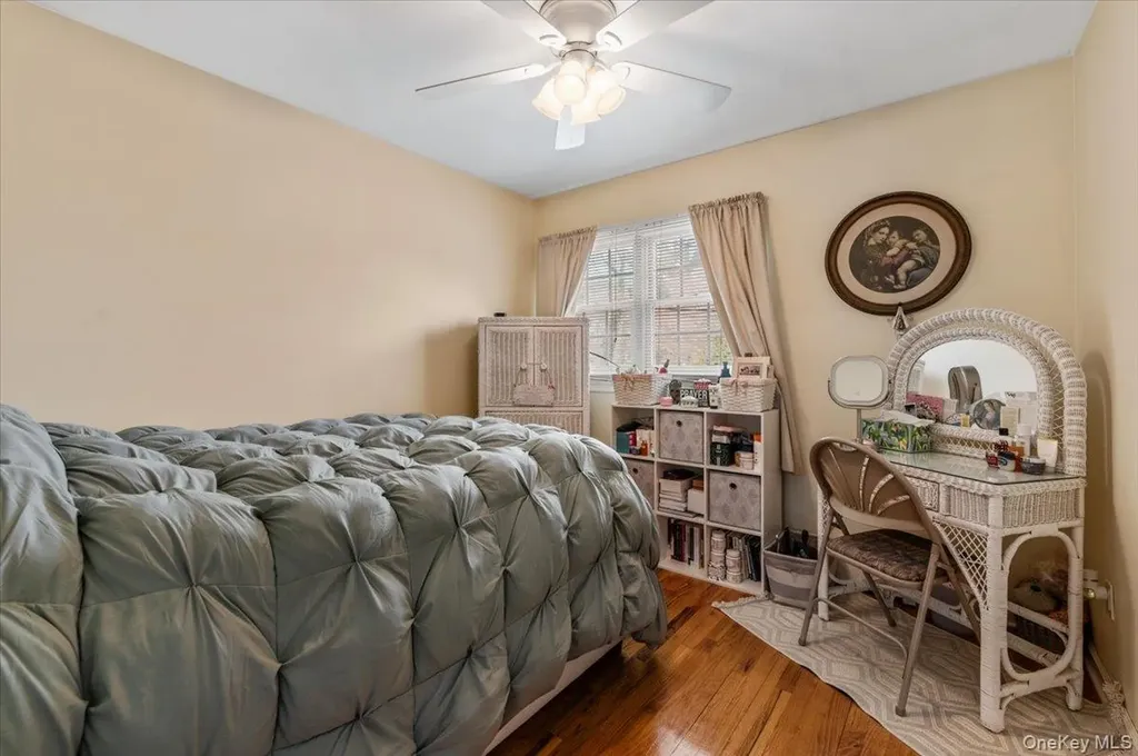 32 Branch Drive Smithtown NY 11787