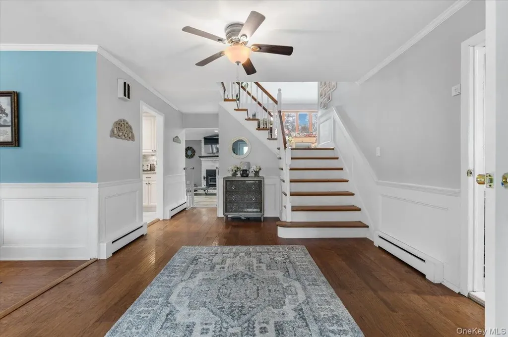 32 Branch Drive Smithtown NY 11787