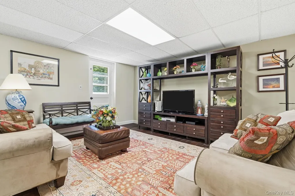3 Dupont Avenue White Plains NY 10605
