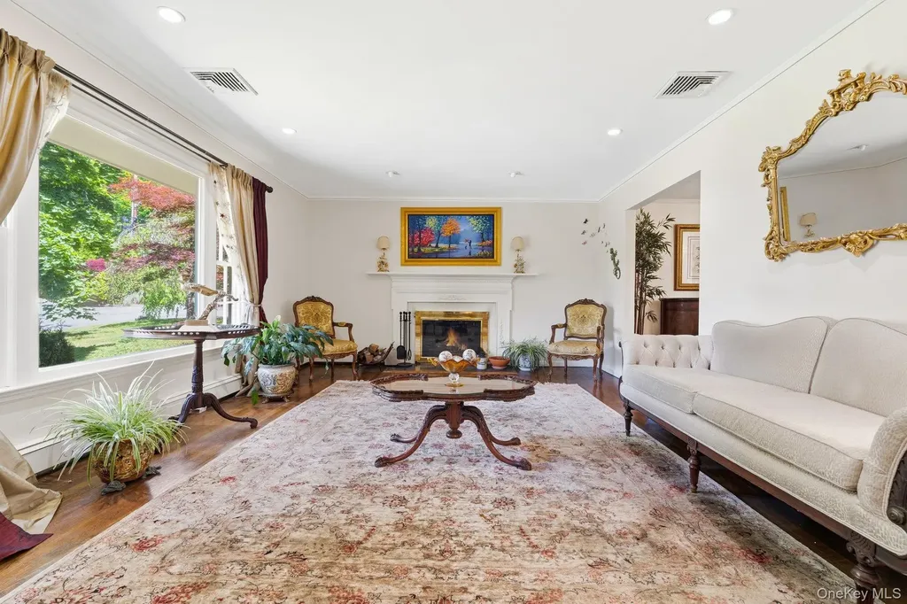 3 Dupont Avenue White Plains NY 10605