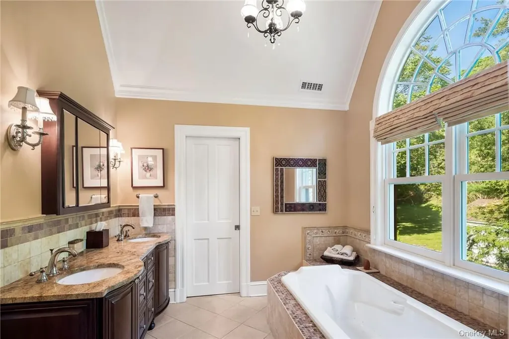 220 Croton Avenue Mount Kisco NY 10549