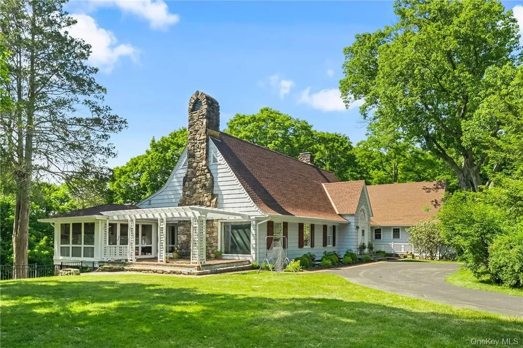 220 Croton Avenue Mount Kisco NY 10549
