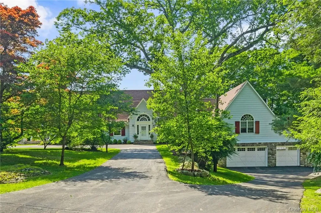 220 Croton Avenue Mount Kisco NY 10549
