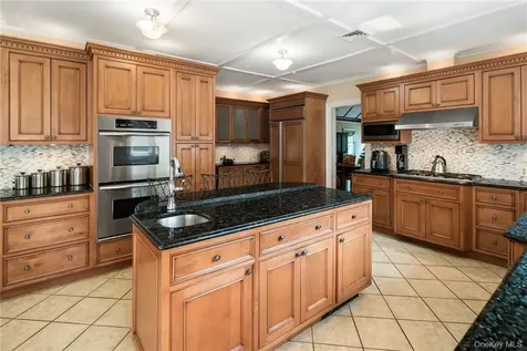 220 Croton Avenue Mount Kisco NY 10549