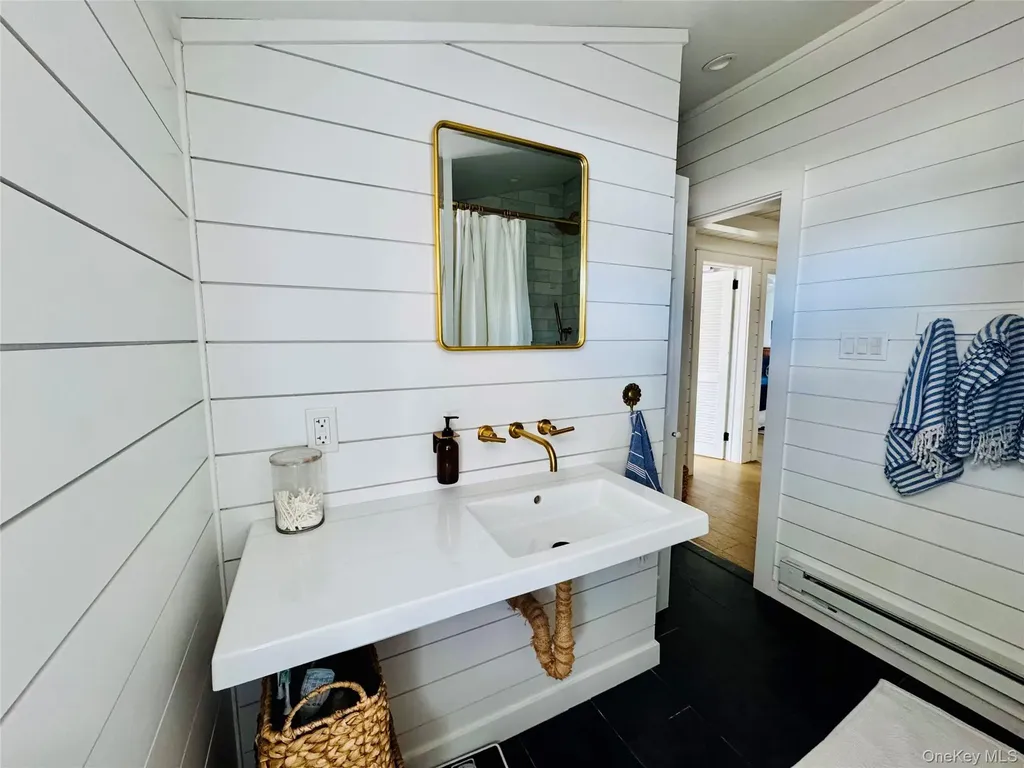 106 Oak Beach Road Oak Beach NY 11702