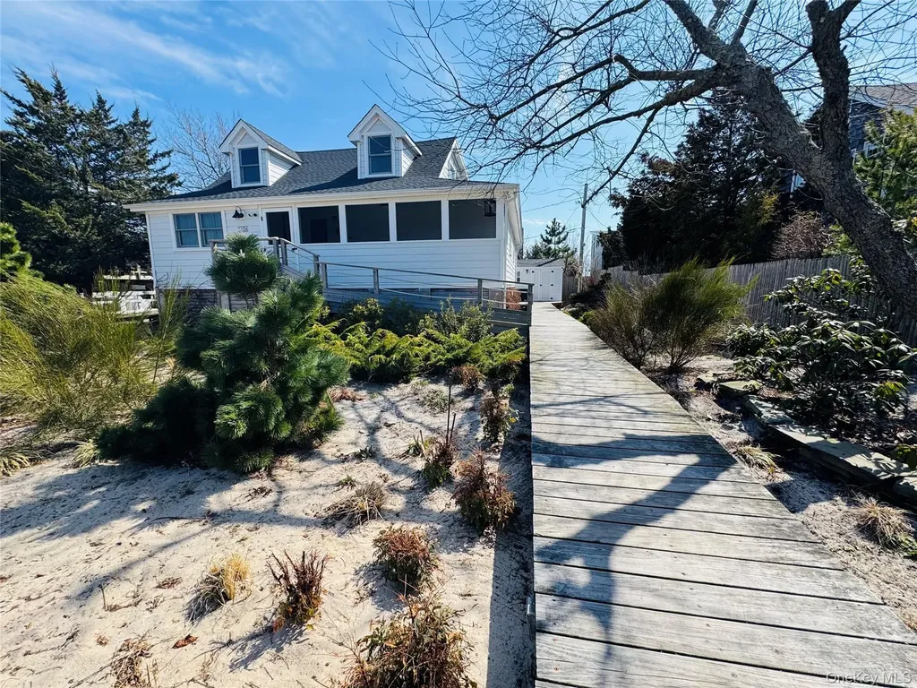 106 Oak Beach Road Oak Beach NY 11702