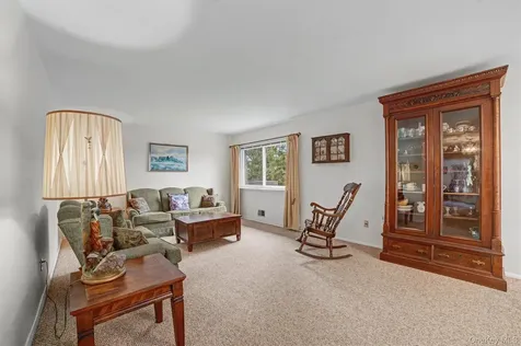 129 Columbia Court Yorktown Heights NY 10598