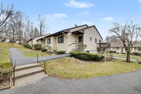 129 Columbia Court Yorktown Heights NY 10598
