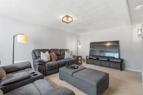 19 Deer Run Road South Salem NY 10590