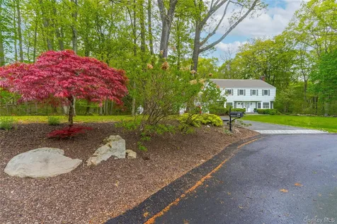 19 Deer Run Road South Salem NY 10590