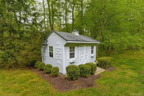 19 Deer Run Road South Salem NY 10590