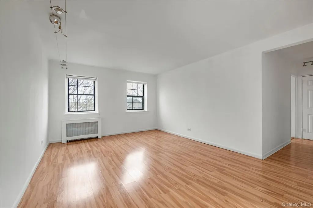 144-22 78th Avenue Flushing NY 11367