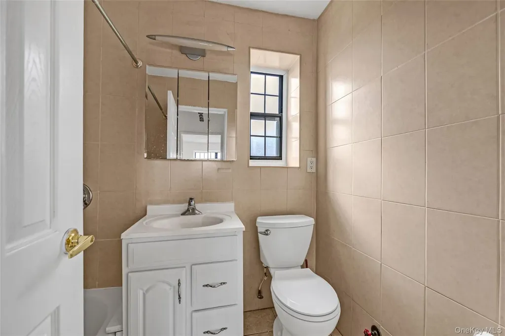 144-22 78th Avenue Flushing NY 11367