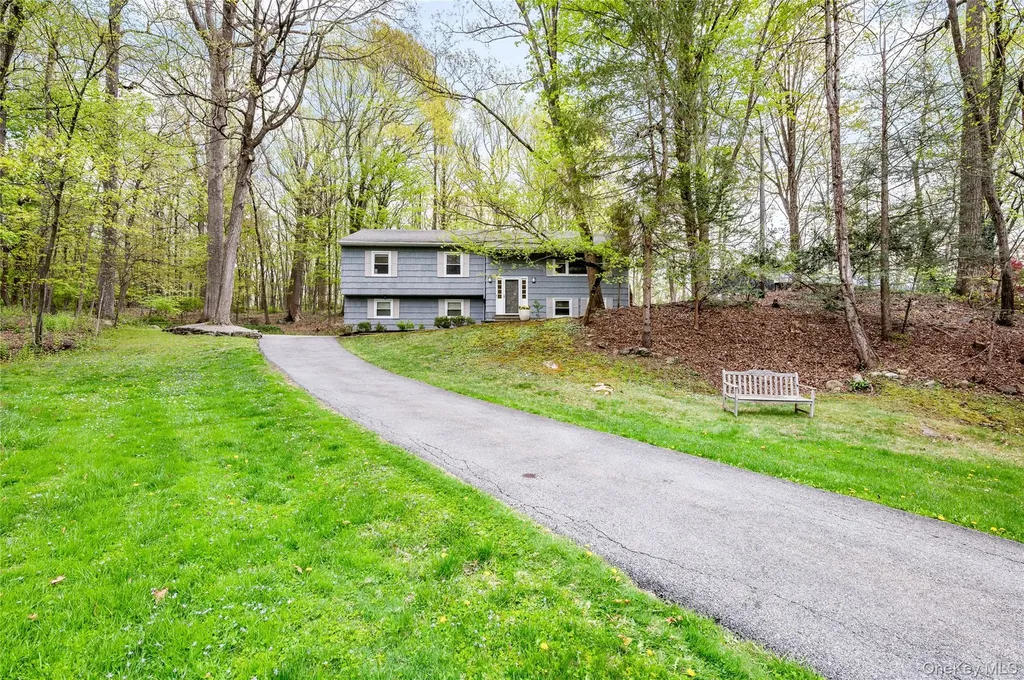 12 Westview Drive Katonah NY 10536