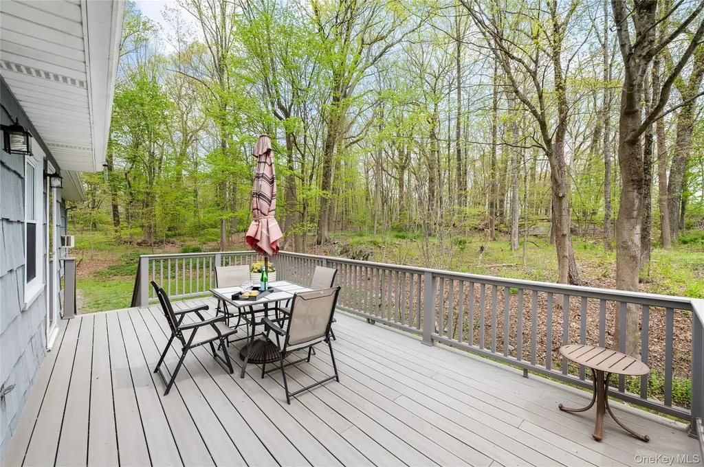 12 Westview Drive Katonah NY 10536