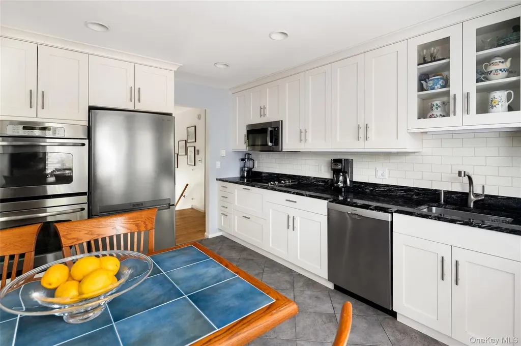12 Westview Drive Katonah NY 10536