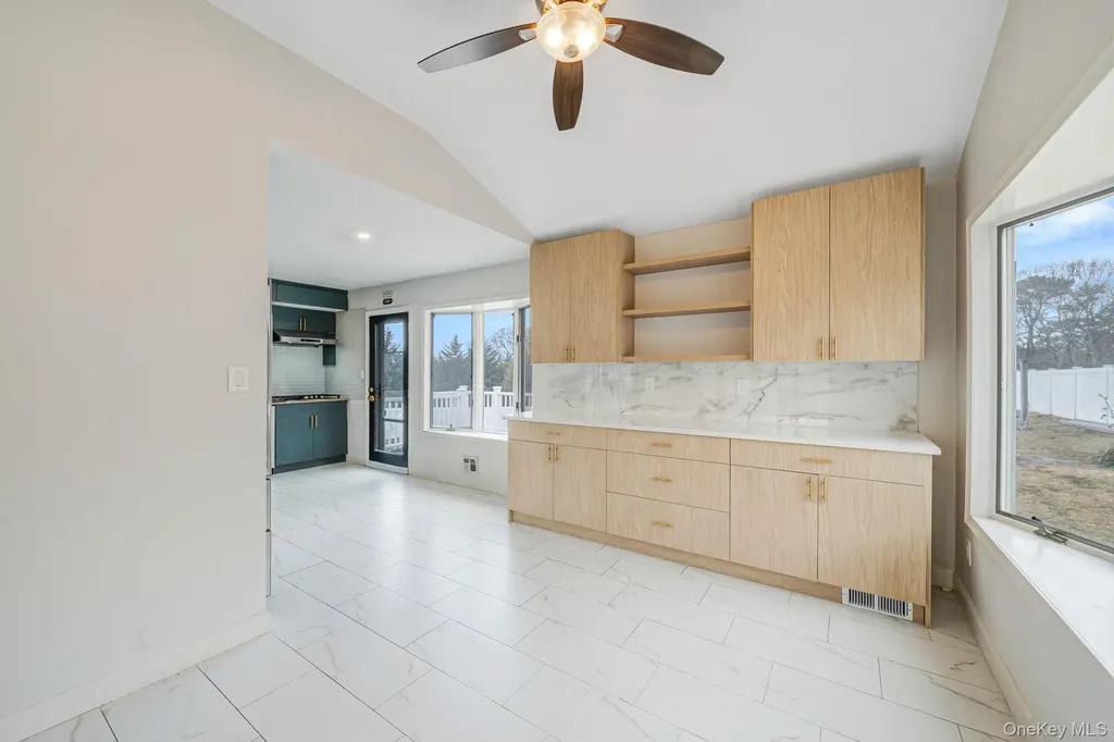73 Parnell Drive Smithtown NY 11787