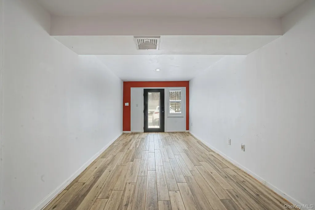 73 Parnell Drive Smithtown NY 11787