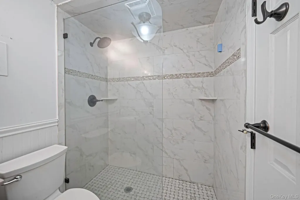 73 Parnell Drive Smithtown NY 11787