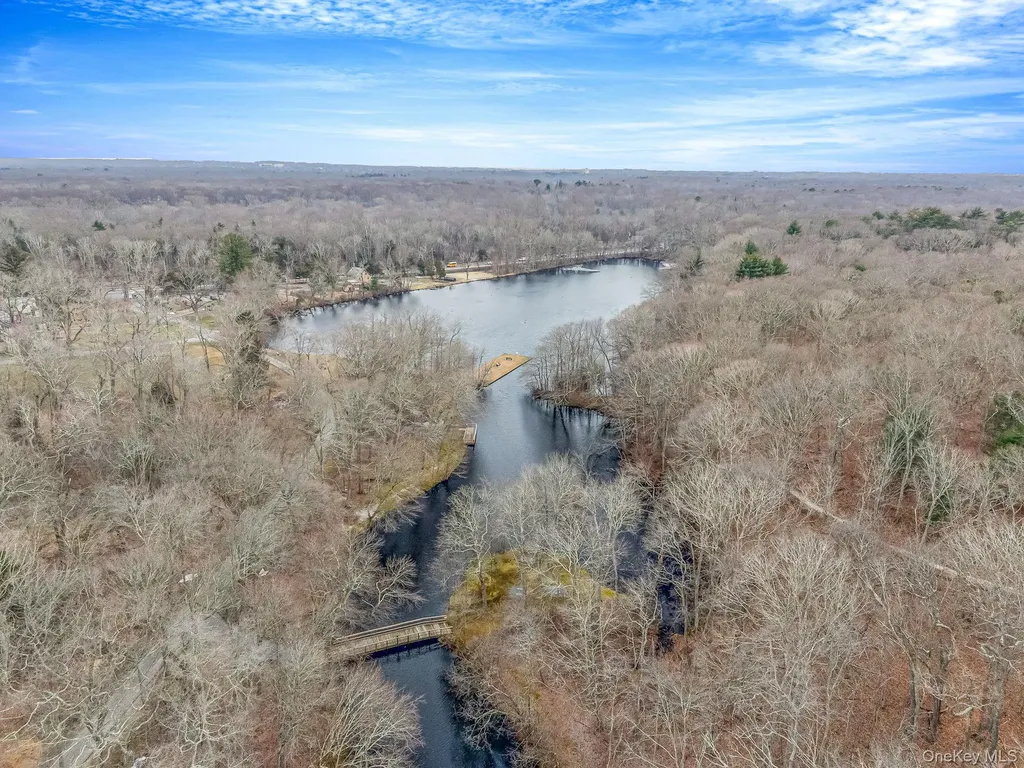 73 Parnell Drive Smithtown NY 11787