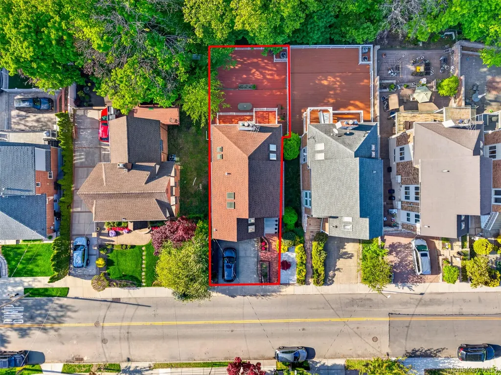 217-63 Corbett Road Bayside NY 11361
