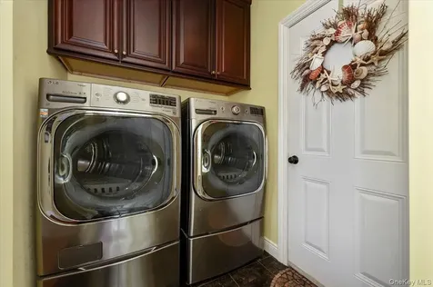 1137 Northern Boulevard Baldwin Harbor NY 11510