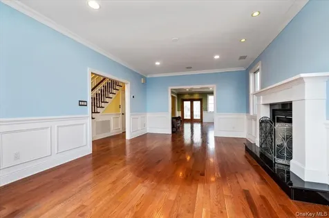 1137 Northern Boulevard Baldwin Harbor NY 11510