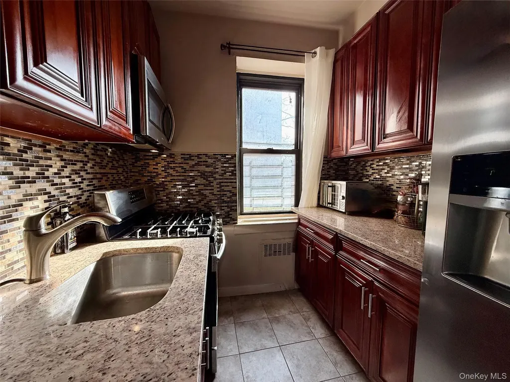 11225 34th Avenue Corona NY 11368
