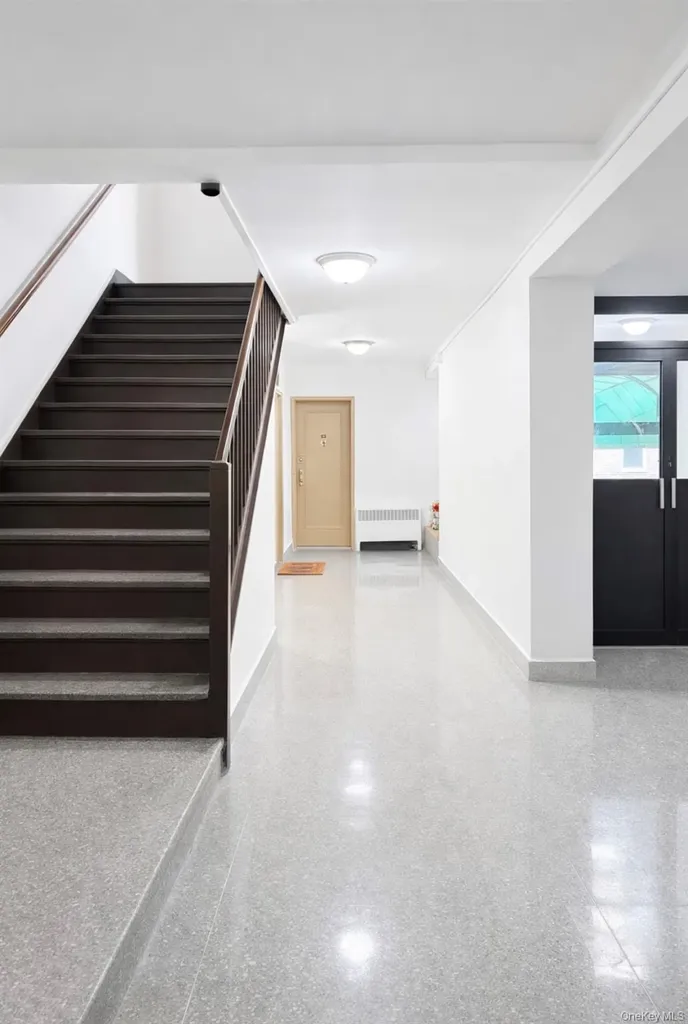 2255 Cruger Avenue Bronx NY 10467