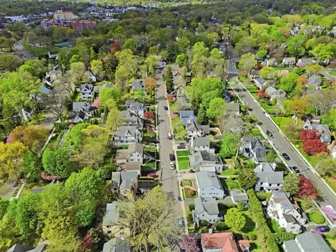 56 Hillcrest Avenue Larchmont NY 10538