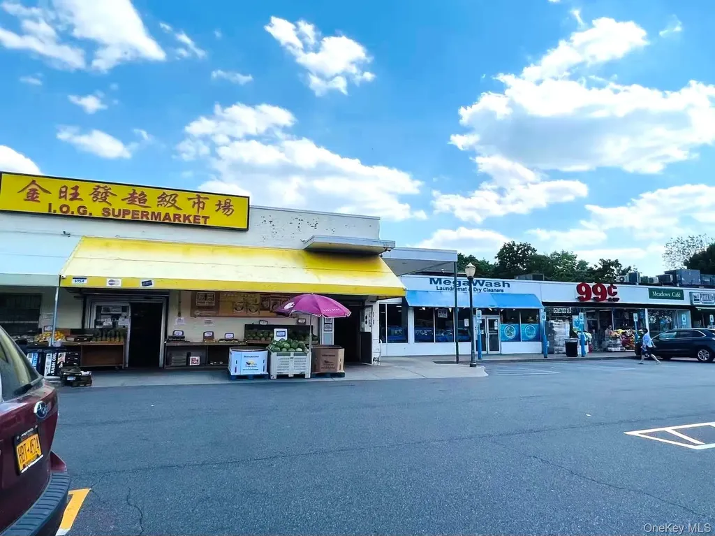 19640 67th Avenue Fresh Meadows NY 11365