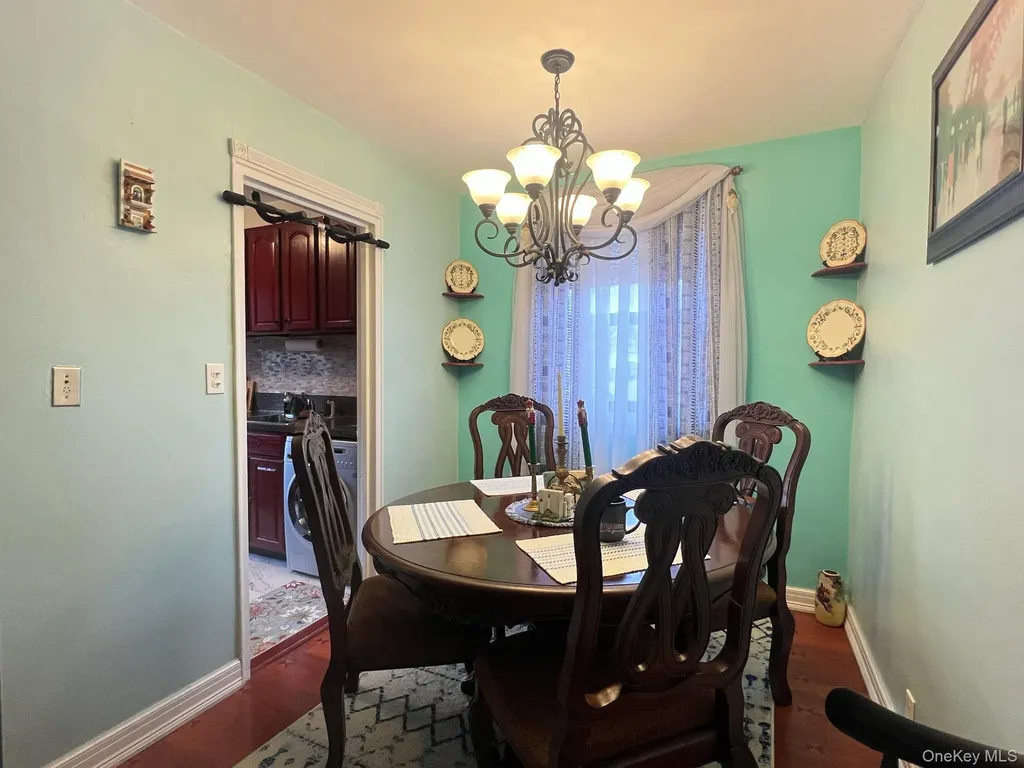 19640 67th Avenue Fresh Meadows NY 11365