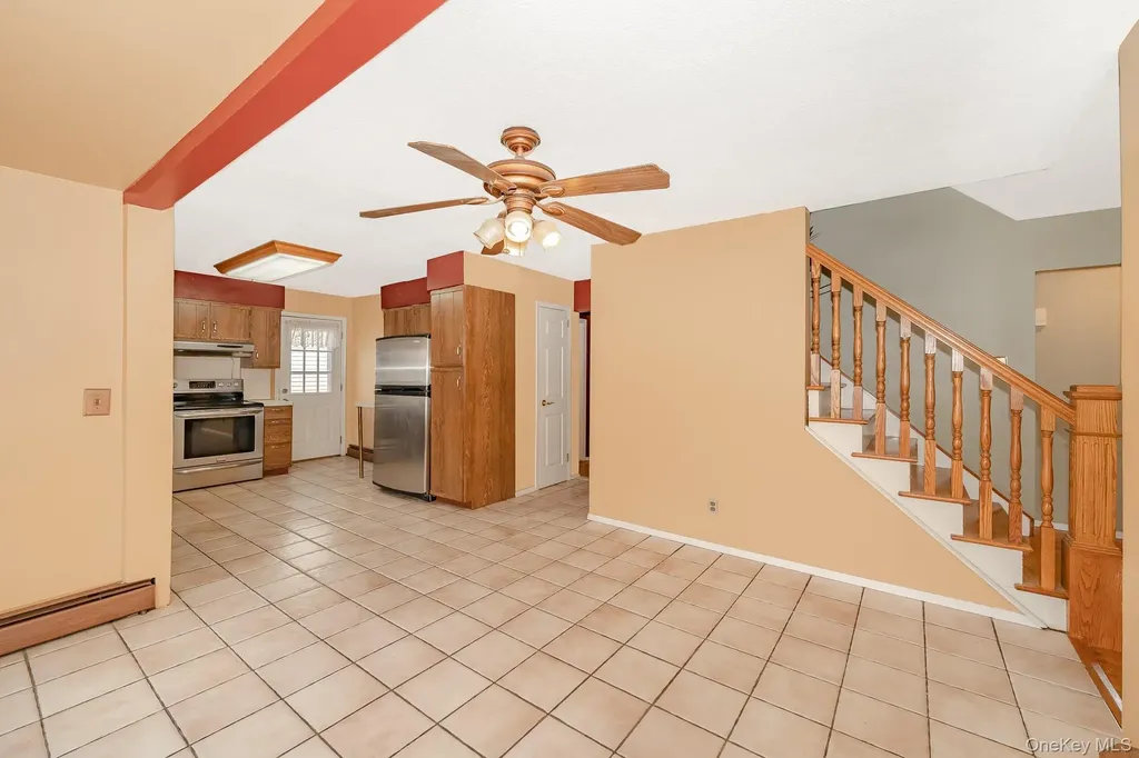 30 Poplar Avenue Farmingdale NY 11735