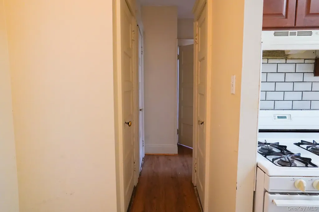 80-33 90th Road Woodhaven NY 11421