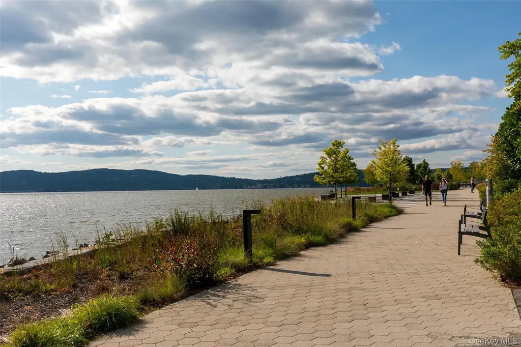 203 Palisades Boulevard Sleepy Hollow NY 10591