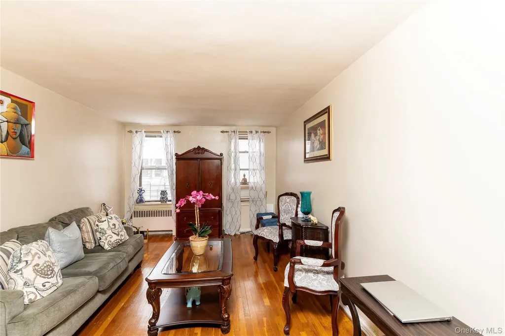 3231 Barker Avenue Bronx NY 10467