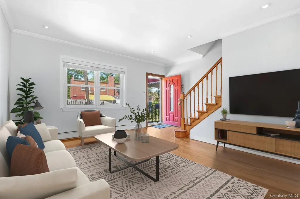 1822 Delancey Place Bronx NY 10462