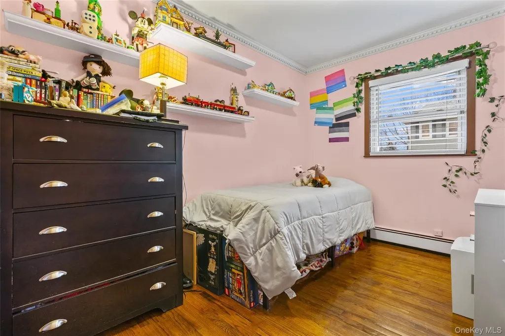 2 Burnett Avenue Bay Shore NY 11706