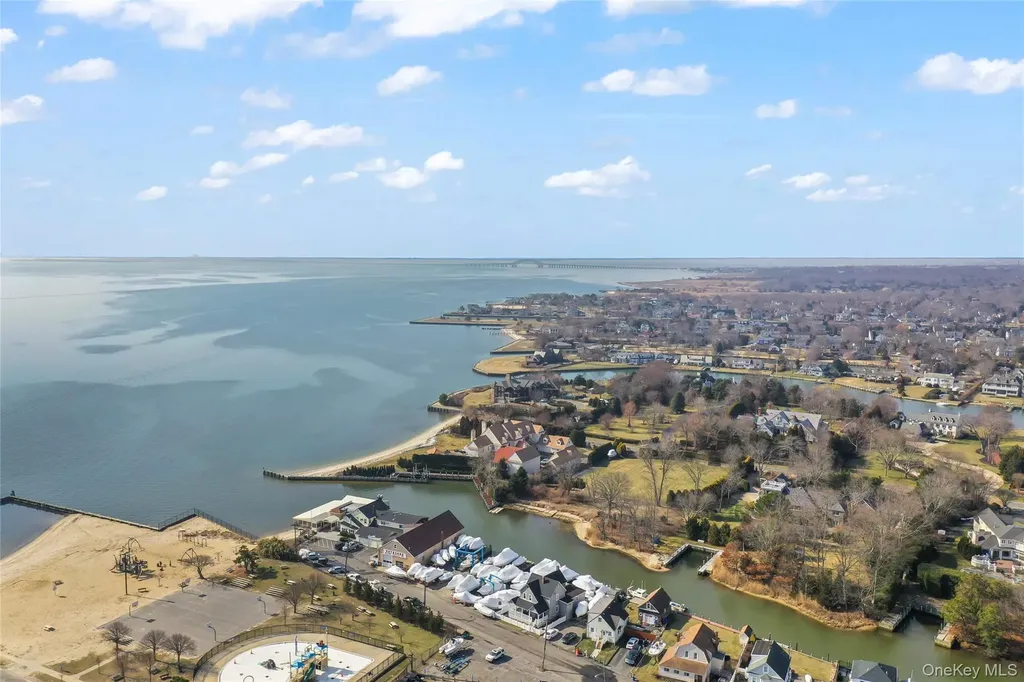 2 Burnett Avenue Bay Shore NY 11706