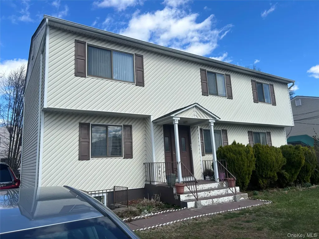 31-33 Gerow Avenue Spring Valley NY 10977