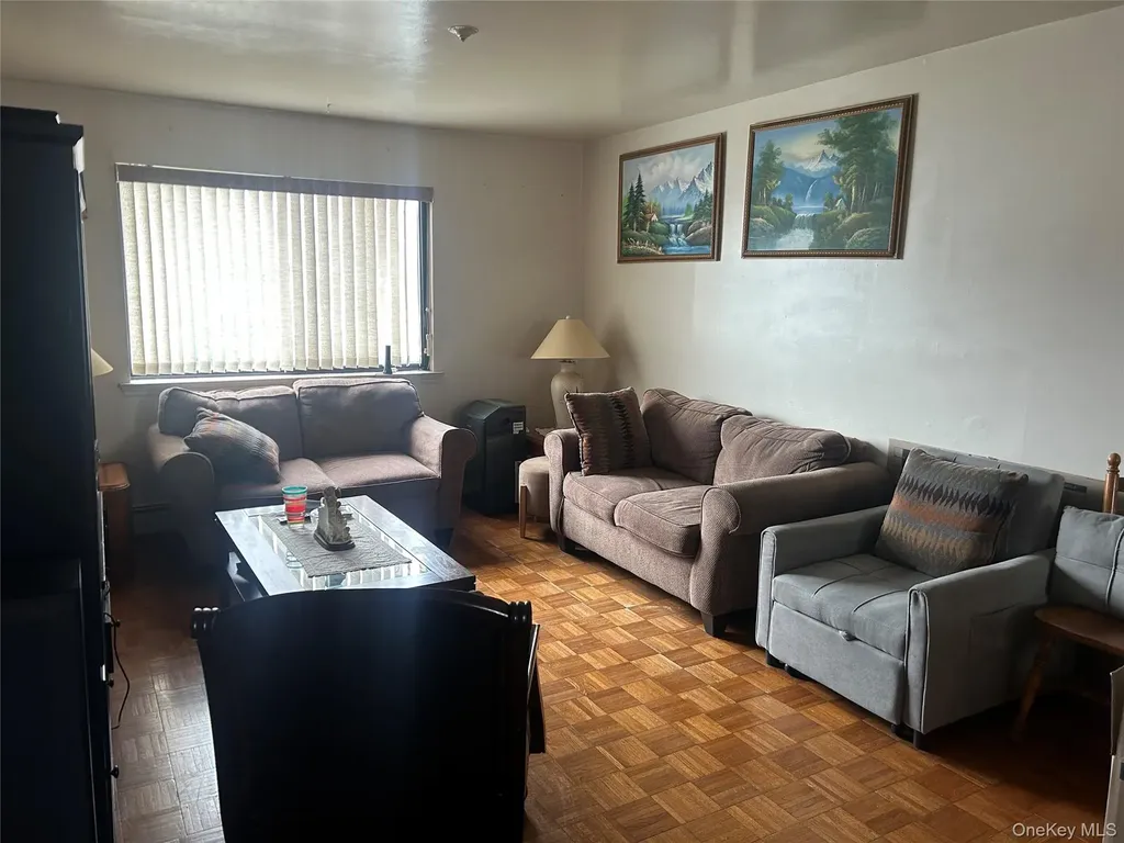31-33 Gerow Avenue Spring Valley NY 10977
