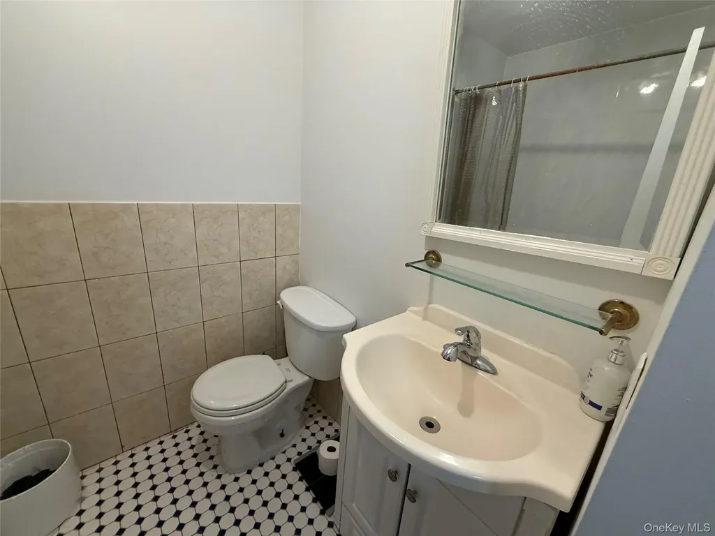 26 Cooper Road Poughkeepsie NY 12603