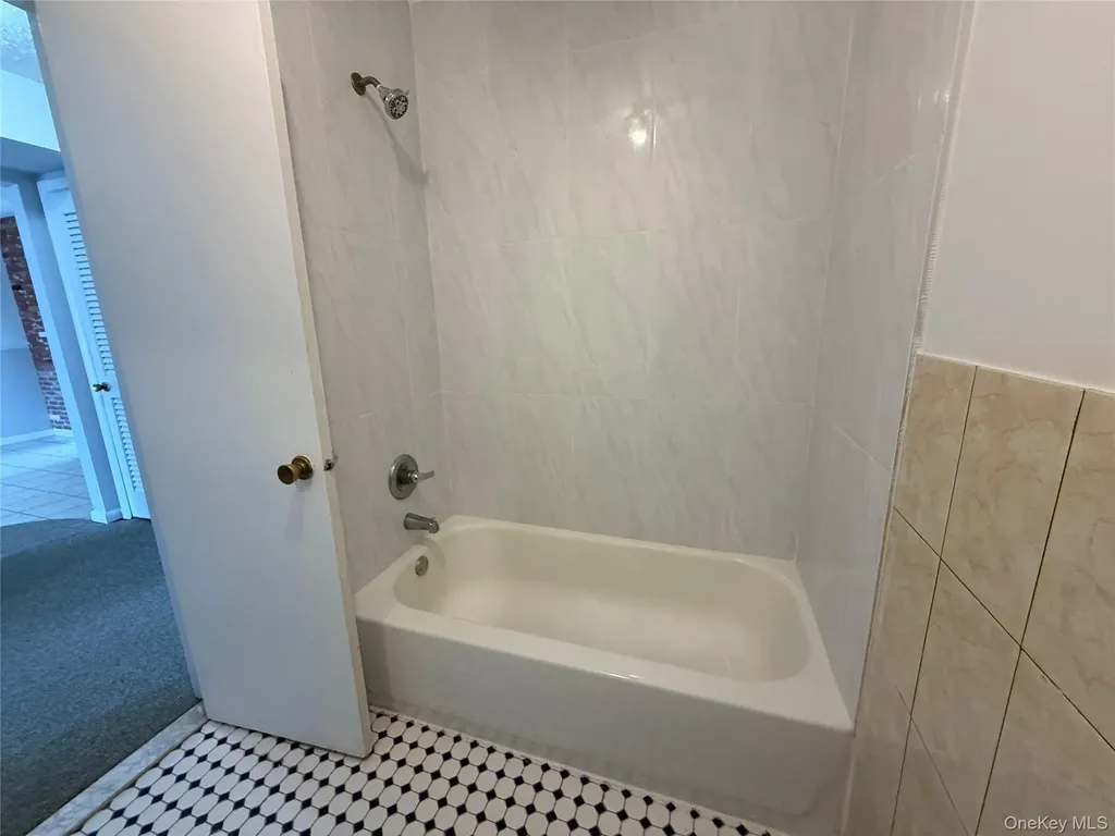 26 Cooper Road Poughkeepsie NY 12603